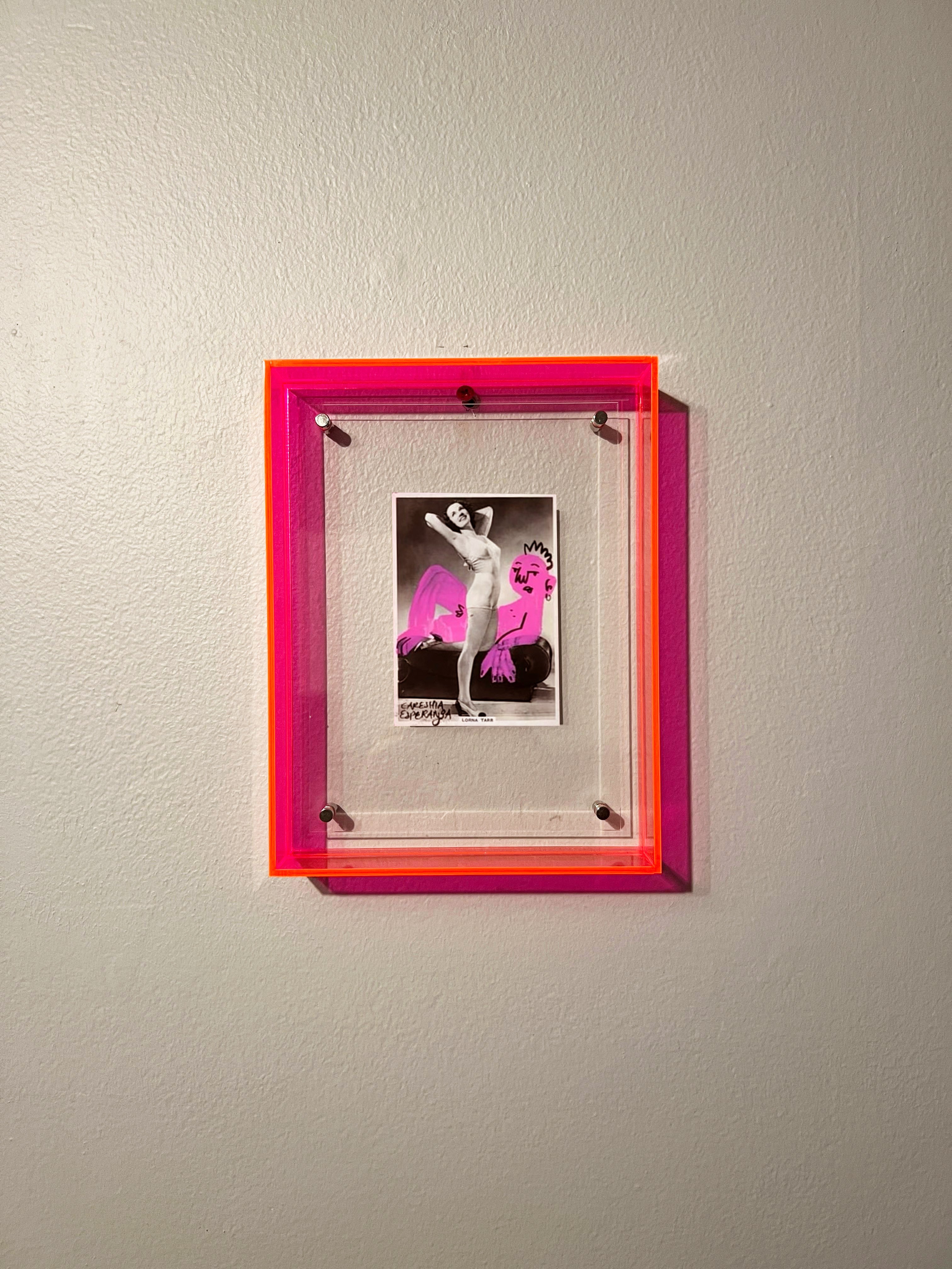 He Likes the Ladies – Snag Gallery